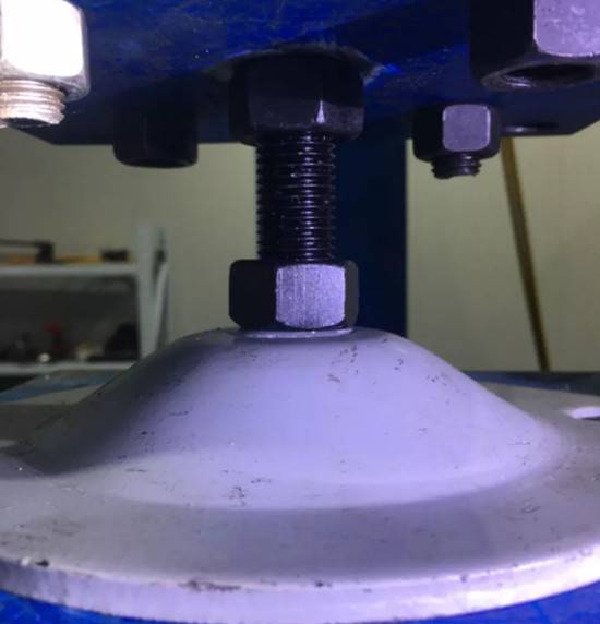 单螺杆可调式柱脚-碗状底座